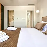 Penthouse Z Basenem I Widokiem Na Morze * Trogir