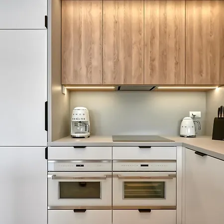 Apartment Penthouse Z Basenem I Widokiem Na Morze